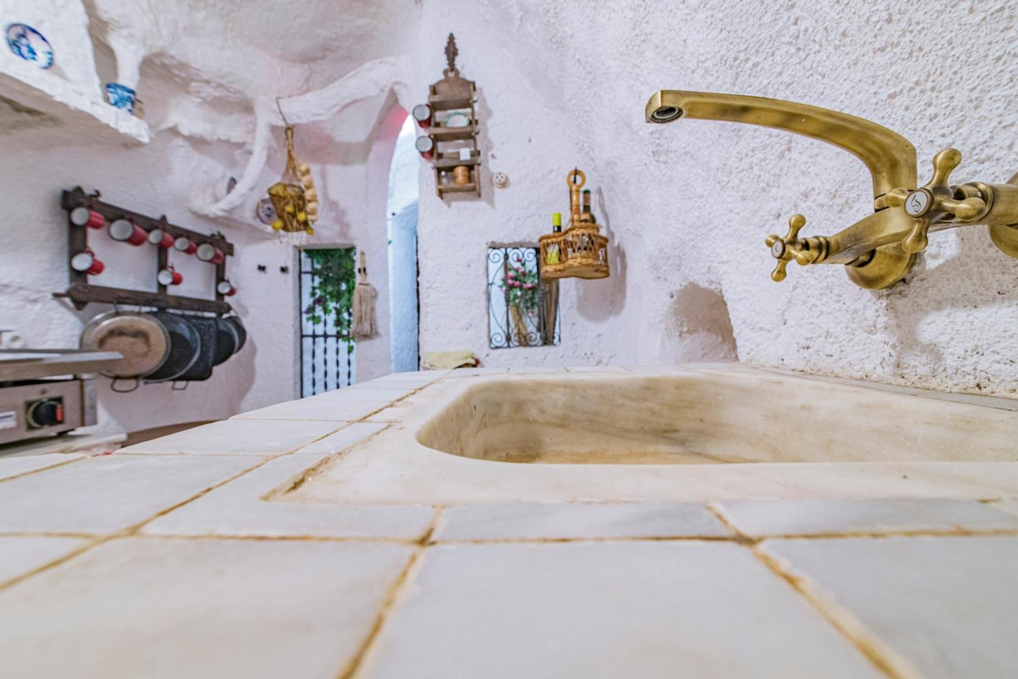 Cueva D'Antonio Apartment โมนาชิล ภายนอก รูปภาพ