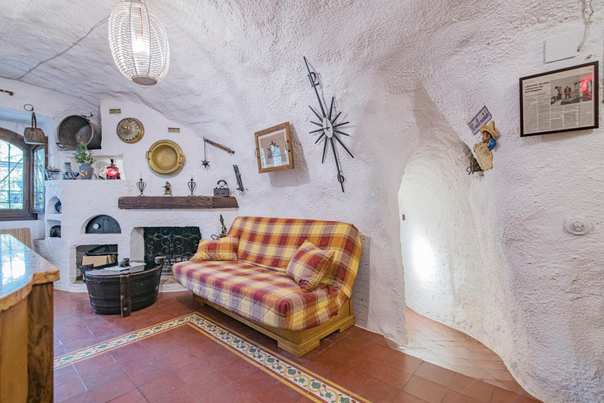 Cueva D'Antonio Apartment โมนาชิล ภายนอก รูปภาพ